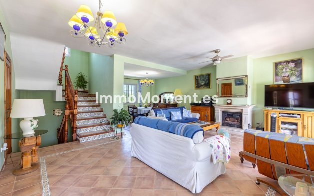 Resale - Detached villa - Inland  - Coín