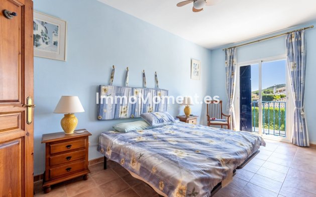 Resale - Detached villa - Inland  - Coín
