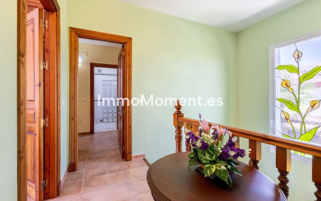 Resale - Detached villa - Inland  - Coín
