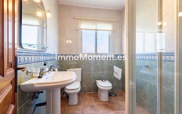 Resale - Detached villa - Inland  - Coín