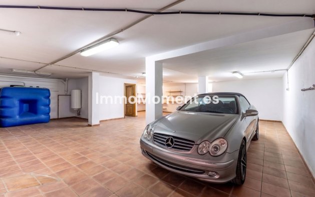 Resale - Detached villa - Inland  - Coín