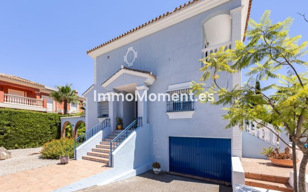 Resale - Detached villa - Inland  - Coín