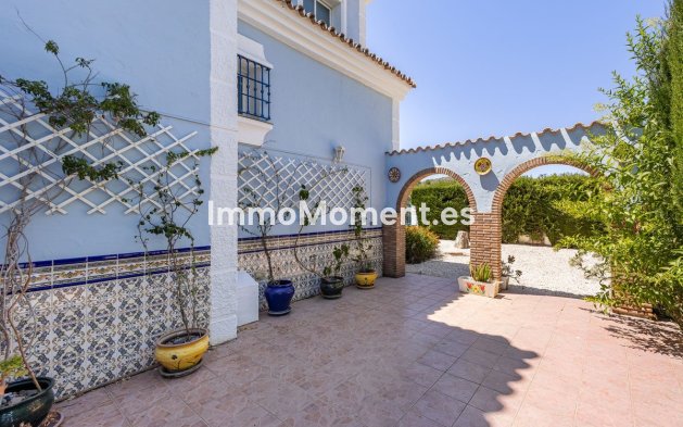 Resale - Detached villa - Inland  - Coín
