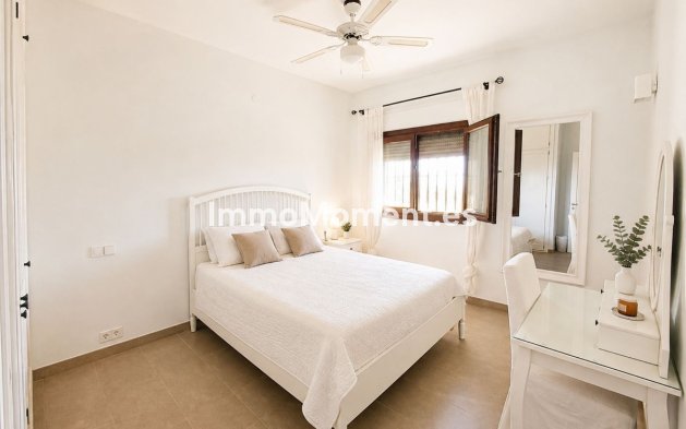 Wiederverkauf - Landhaus - Estepona  - Estepona Centro