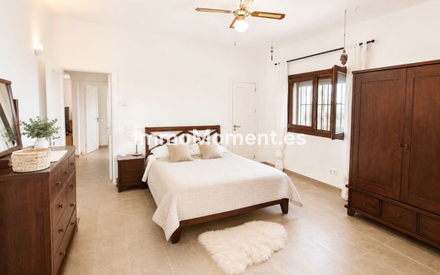 Wiederverkauf - Landhaus - Estepona  - Estepona Centro