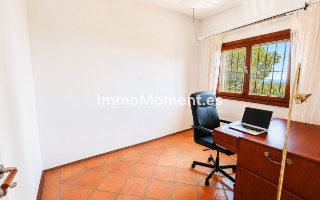 Wiederverkauf - Landhaus - Estepona  - Estepona Centro