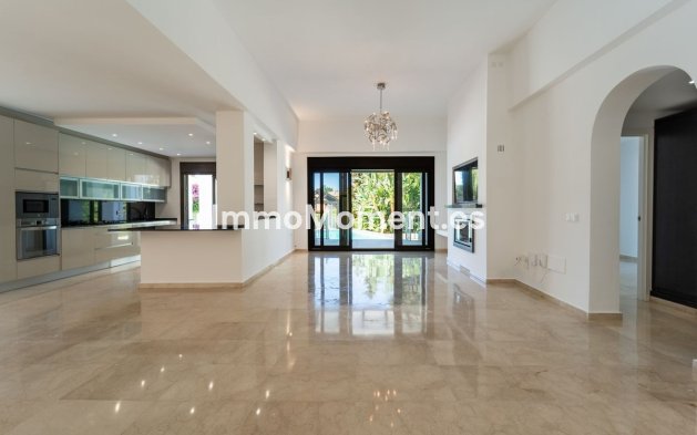 Reventa - Villa independiente - Marbella - El Rosario