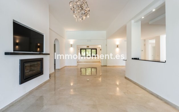 Reventa - Villa independiente - Marbella - El Rosario