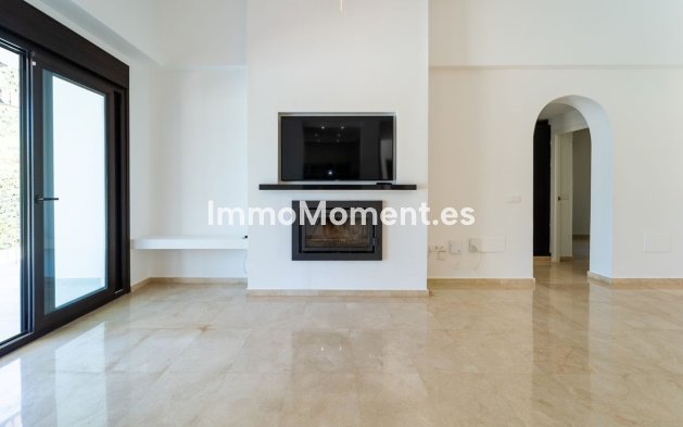 Reventa - Villa independiente - Marbella - El Rosario