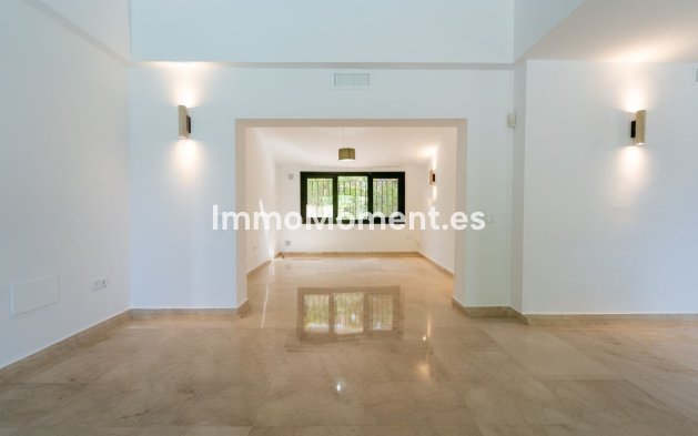 Reventa - Villa independiente - Marbella - El Rosario