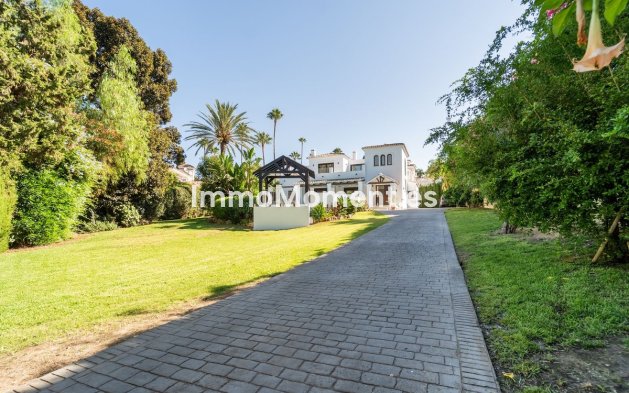 Reventa - Villa independiente - Marbella - El Rosario