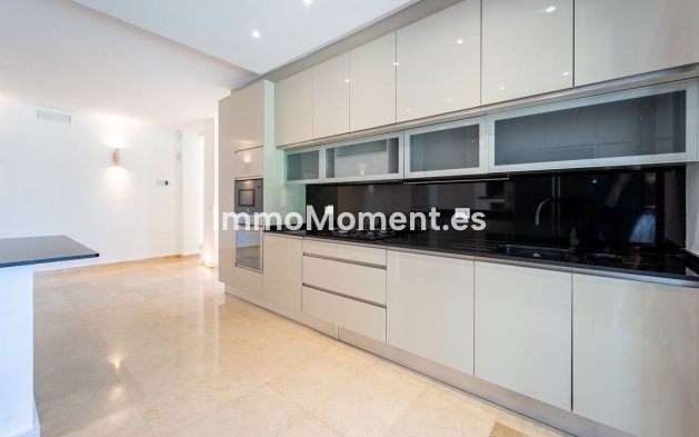 Reventa - Villa independiente - Marbella - El Rosario