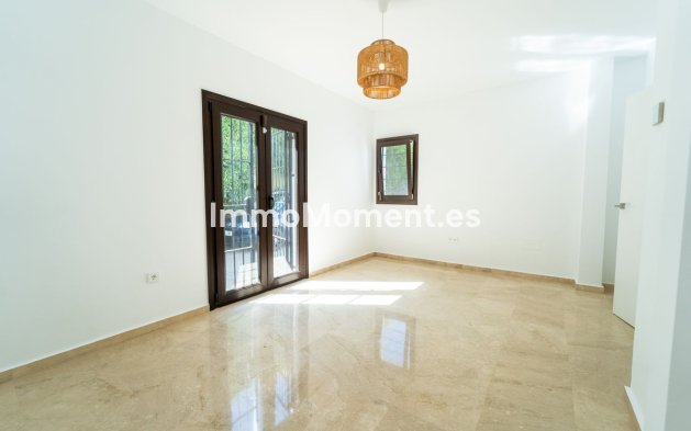 Reventa - Villa independiente - Marbella - El Rosario