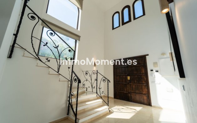 Reventa - Villa independiente - Marbella - El Rosario
