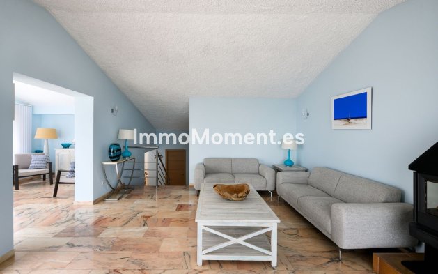 Resale - Detached villa - Estepona - Estepona Centro