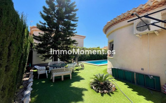 Wiederverkauf - Freistehende Villa - Orihuela Costa - Playa Flamenca