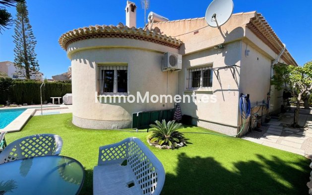 Wiederverkauf - Freistehende Villa - Orihuela Costa - Playa Flamenca