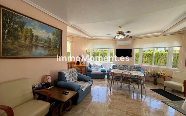Wiederverkauf - Freistehende Villa - Orihuela Costa - Playa Flamenca