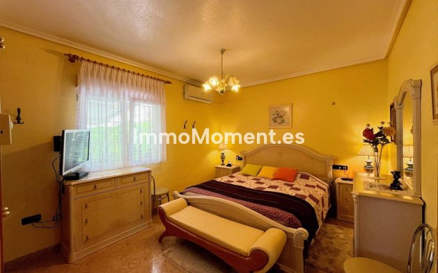 Wiederverkauf - Freistehende Villa - Orihuela Costa - Playa Flamenca