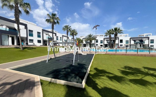 Wiederverkauf - Freistehende Villa - Orihuela Costa - Cabo roig - La Zenia