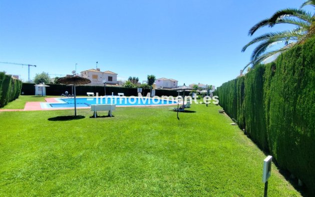 Wiederverkauf - Freistehende Villa - Orihuela Costa - Playa Flamenca