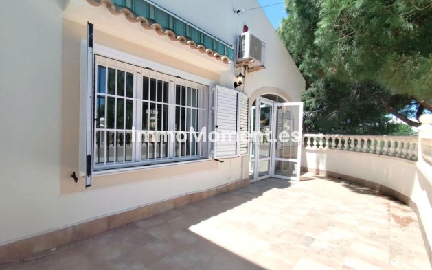 Wiederverkauf - Freistehende Villa - Orihuela Costa - Cabo roig - La Zenia