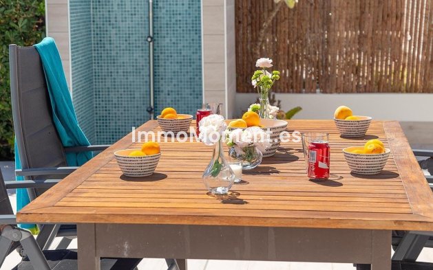 Wiederverkauf - Freistehende Villa - Orihuela Costa - Playa Flamenca