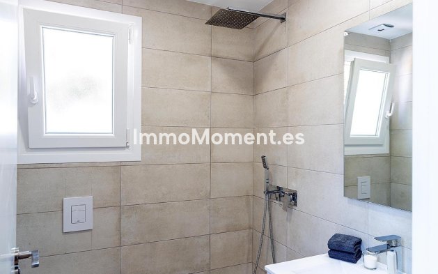 Wiederverkauf - Freistehende Villa - Orihuela Costa - Playa Flamenca