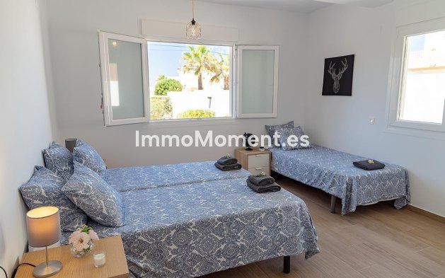 Wiederverkauf - Freistehende Villa - Orihuela Costa - Playa Flamenca