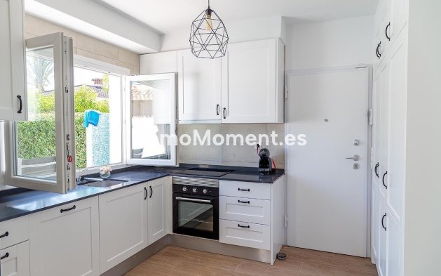 Wiederverkauf - Freistehende Villa - Orihuela Costa - Playa Flamenca