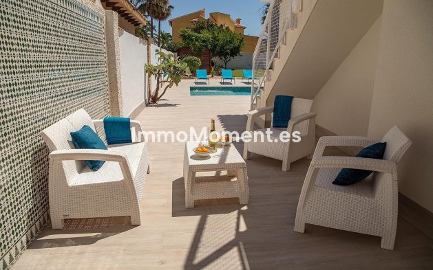 Wiederverkauf - Freistehende Villa - Orihuela Costa - Playa Flamenca