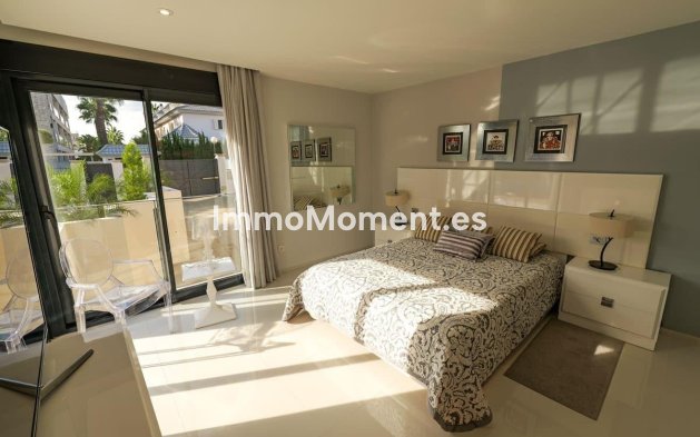 Wiederverkauf - Freistehende Villa - Torrevieja - La Veleta