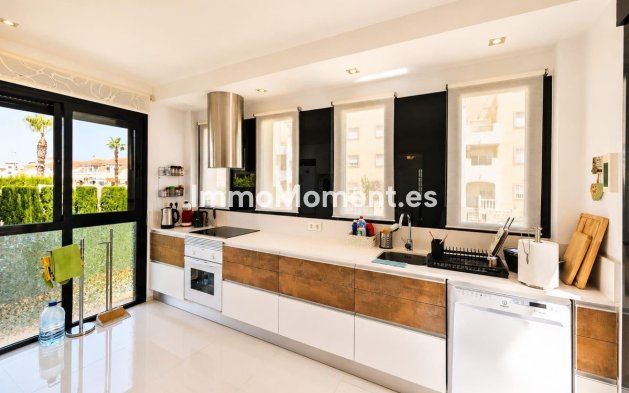 Wiederverkauf - Freistehende Villa - Orihuela Costa - Cabo roig - La Zenia