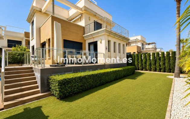Wiederverkauf - Freistehende Villa - Orihuela Costa - Cabo roig - La Zenia