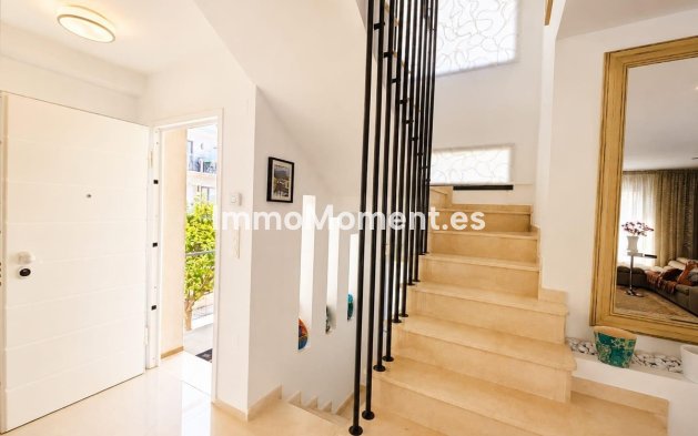 Wiederverkauf - Freistehende Villa - Orihuela Costa - Cabo roig - La Zenia