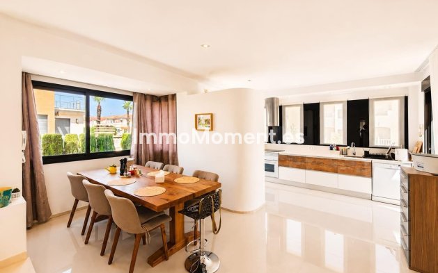 Wiederverkauf - Freistehende Villa - Orihuela Costa - Cabo roig - La Zenia