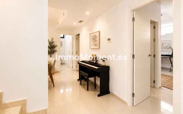 Wiederverkauf - Freistehende Villa - Orihuela Costa - Cabo roig - La Zenia