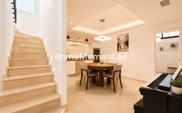 Wiederverkauf - Freistehende Villa - Orihuela Costa - Cabo roig - La Zenia