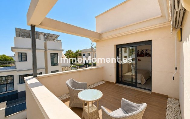 Wiederverkauf - Freistehende Villa - Orihuela Costa - Cabo roig - La Zenia
