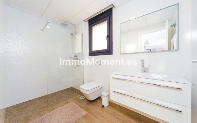 Wiederverkauf - Freistehende Villa - Torrevieja - Aguas Nuevas