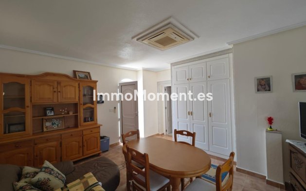 Wiederverkauf - Freistehende Villa - Torrevieja - La Siesta
