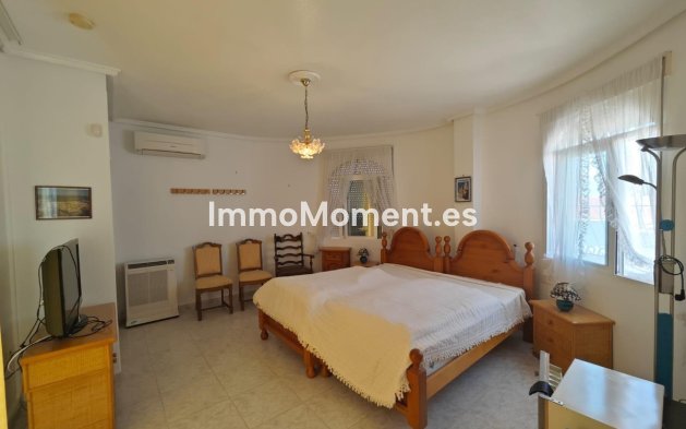 Wiederverkauf - Freistehende Villa - Torrevieja - La Siesta