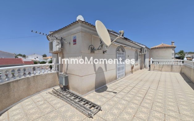Wiederverkauf - Freistehende Villa - Torrevieja - La Siesta