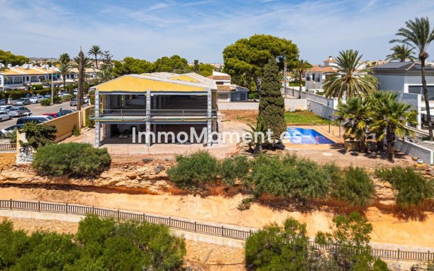 Wiederverkauf - Freistehende Villa - Orihuela Costa - Cabo roig - La Zenia