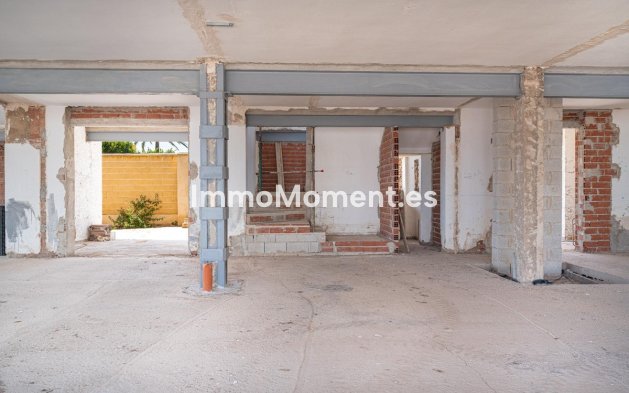 Wiederverkauf - Freistehende Villa - Orihuela Costa - Cabo roig - La Zenia