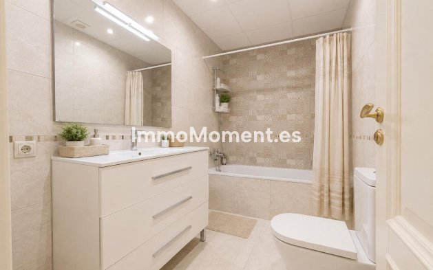 Wiederverkauf - Freistehende Villa - Orihuela Costa - Cabo roig - La Zenia