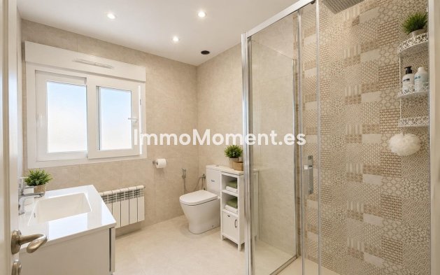 Wiederverkauf - Freistehende Villa - Orihuela Costa - Cabo roig - La Zenia