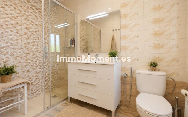 Wiederverkauf - Freistehende Villa - Orihuela Costa - Cabo roig - La Zenia