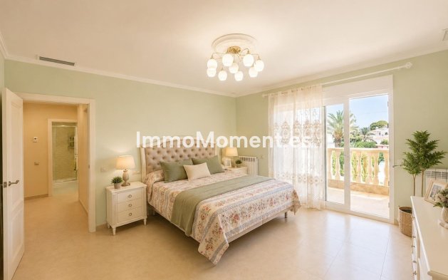 Wiederverkauf - Freistehende Villa - Orihuela Costa - Cabo roig - La Zenia