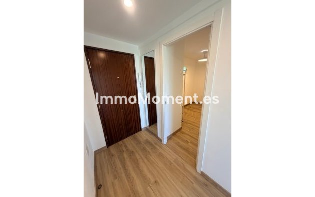 Resale - Apartment - Benalmadena - Benalmadena Centro